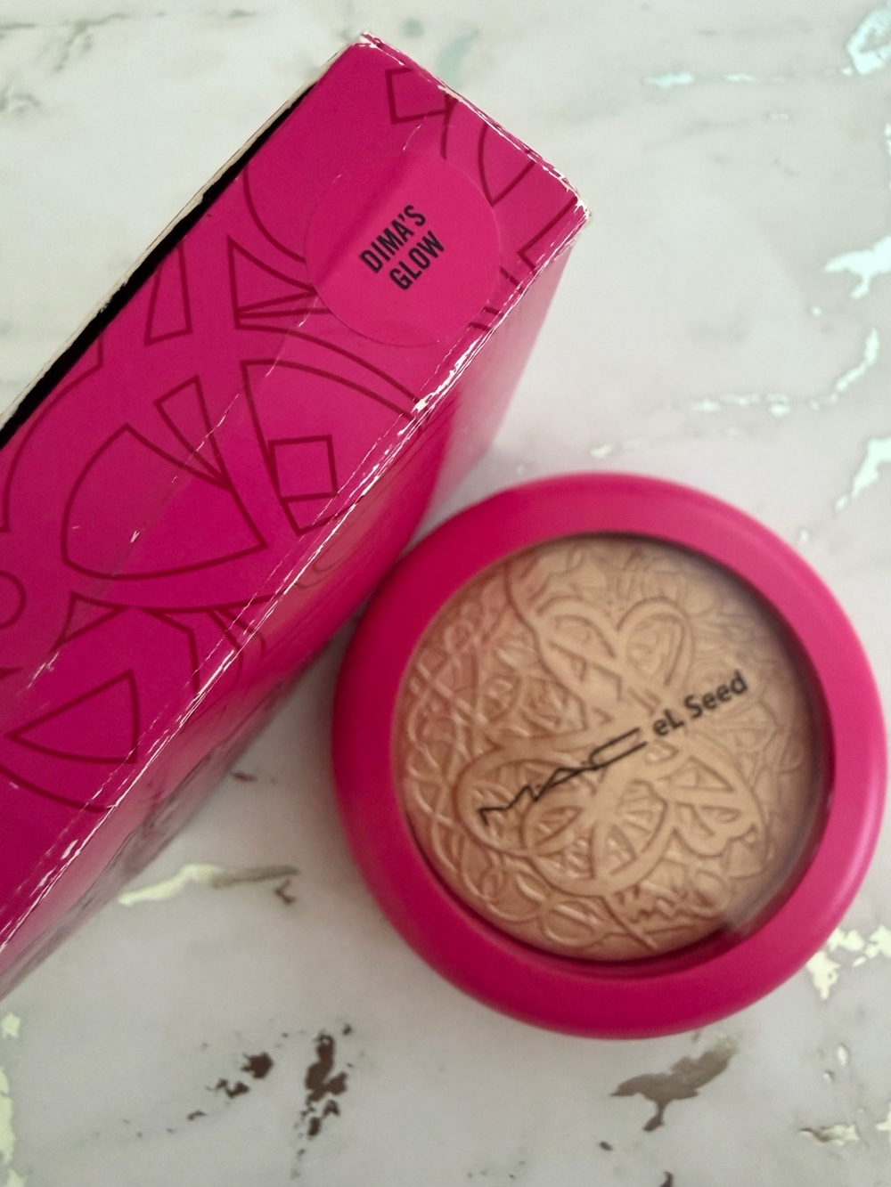 NIB MAC Cosmetics x EL Seed Extra Dimension Skin Finish Dimas Glow- SUPER RARE - Picture 3 of 5
